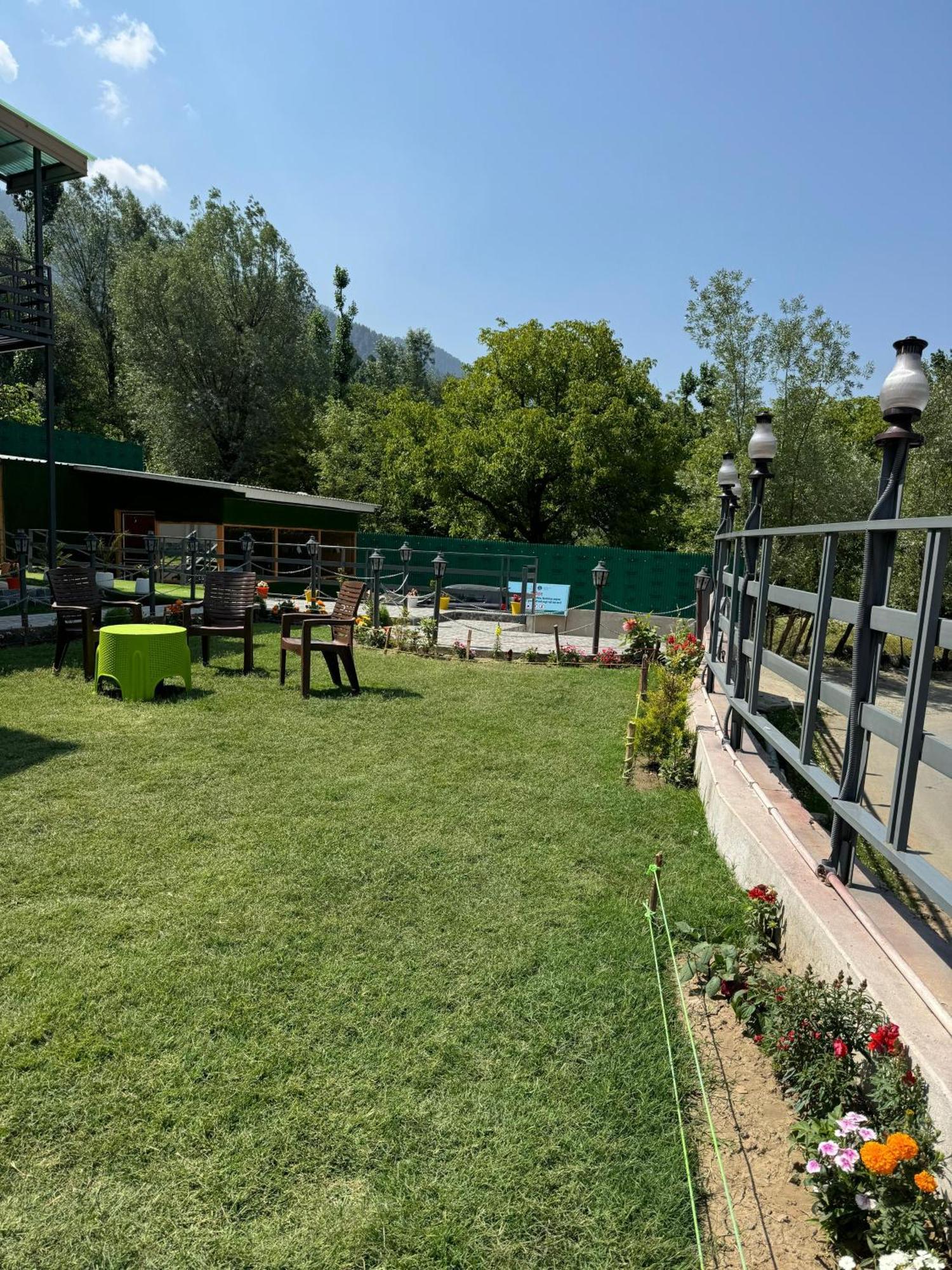 Frosty Mountain Resort Pahalgām Zewnętrze zdjęcie