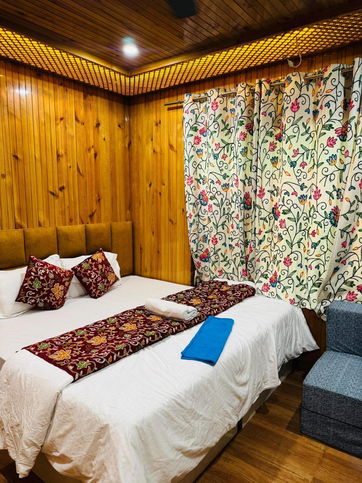 Frosty Mountain Resort Pahalgām Zewnętrze zdjęcie