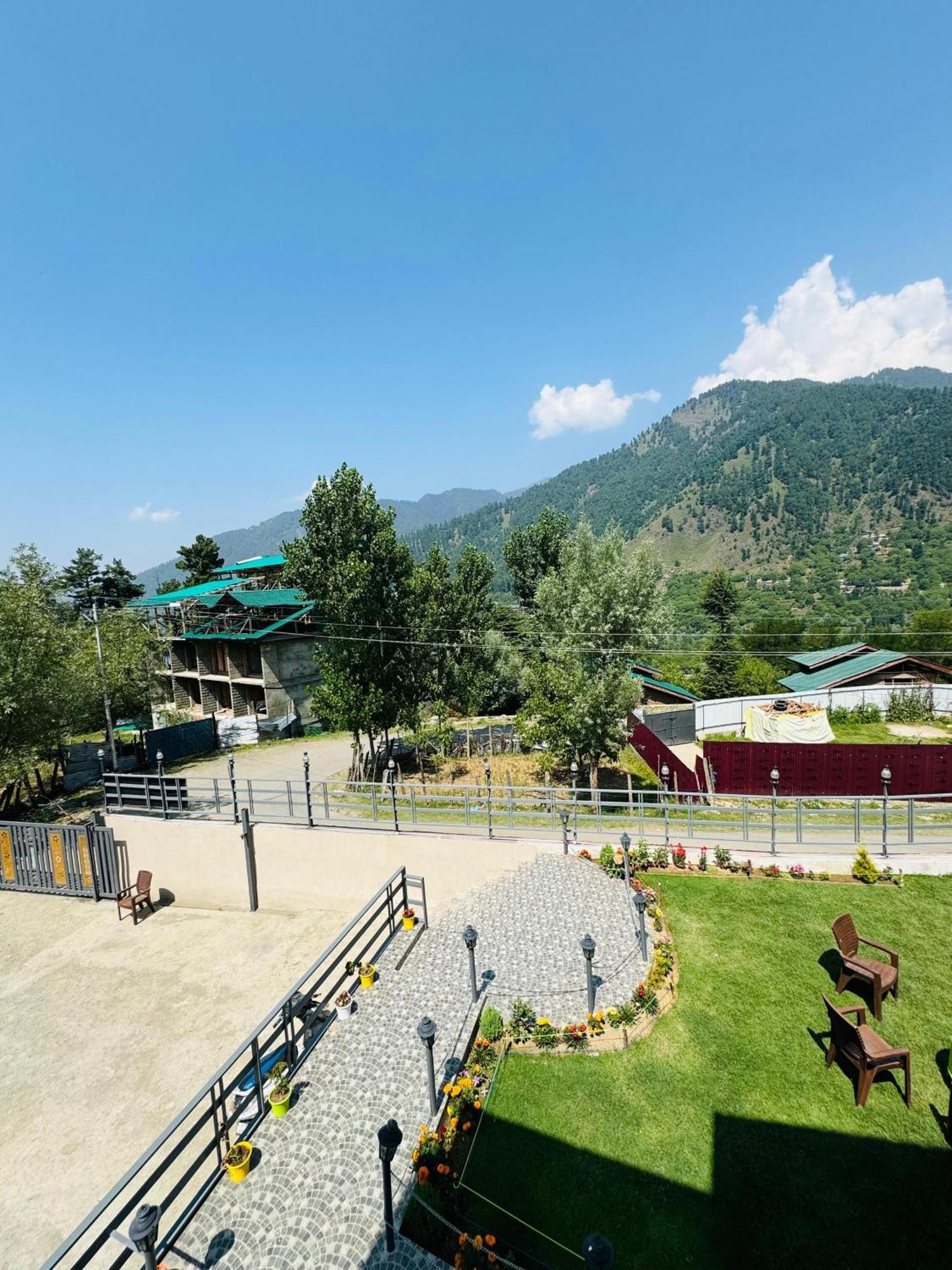 Frosty Mountain Resort Pahalgām Zewnętrze zdjęcie