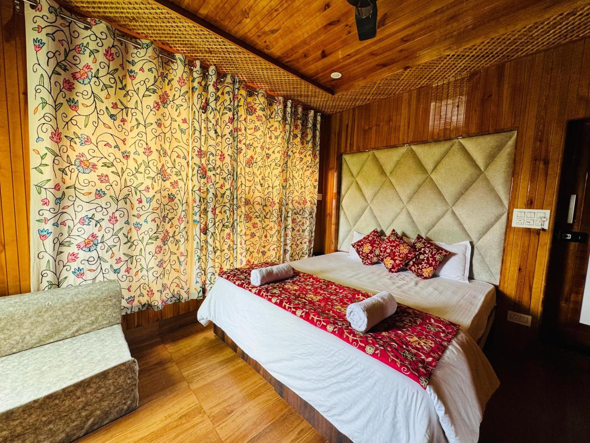 Frosty Mountain Resort Pahalgām Zewnętrze zdjęcie