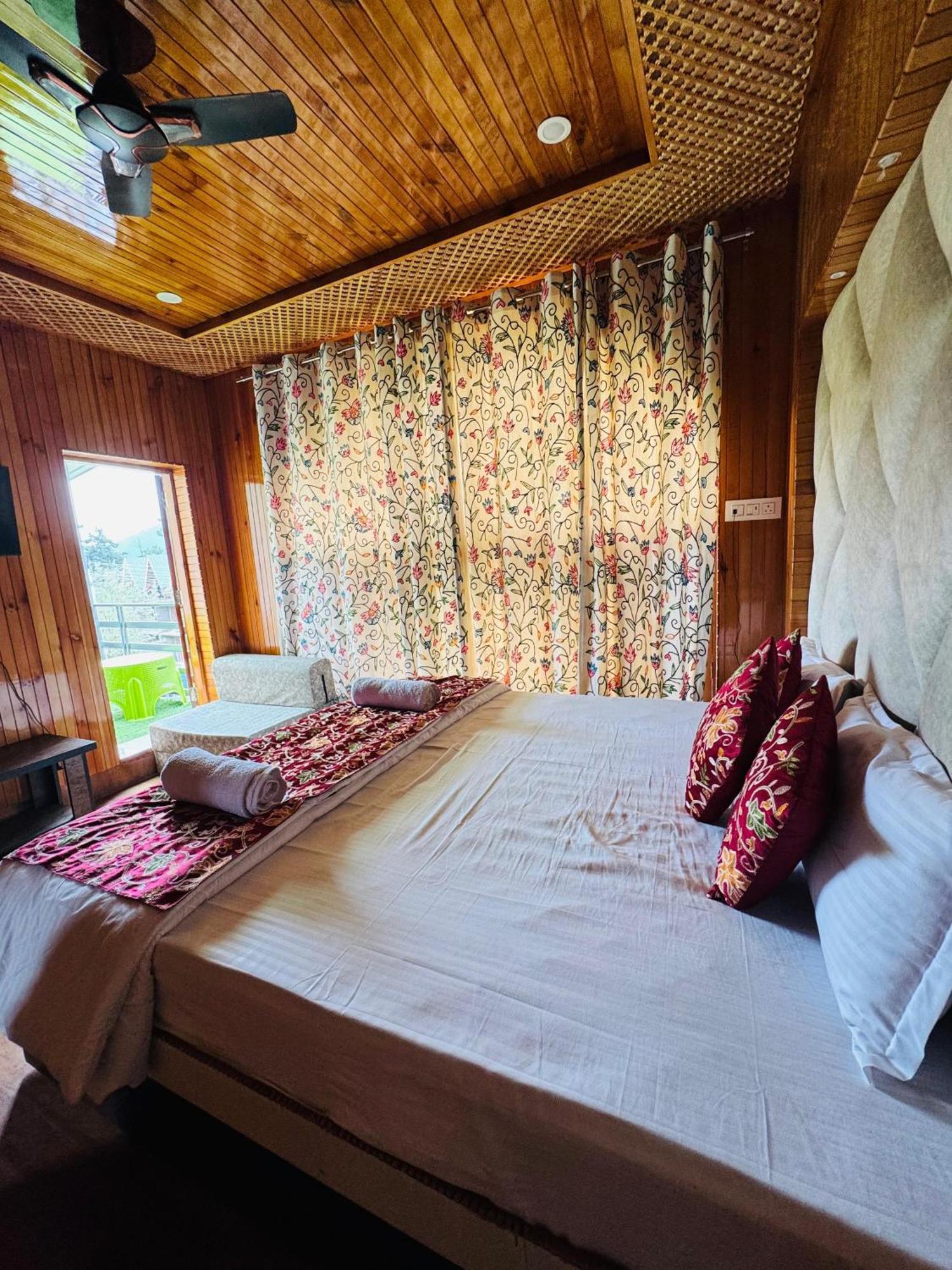Frosty Mountain Resort Pahalgām Zewnętrze zdjęcie