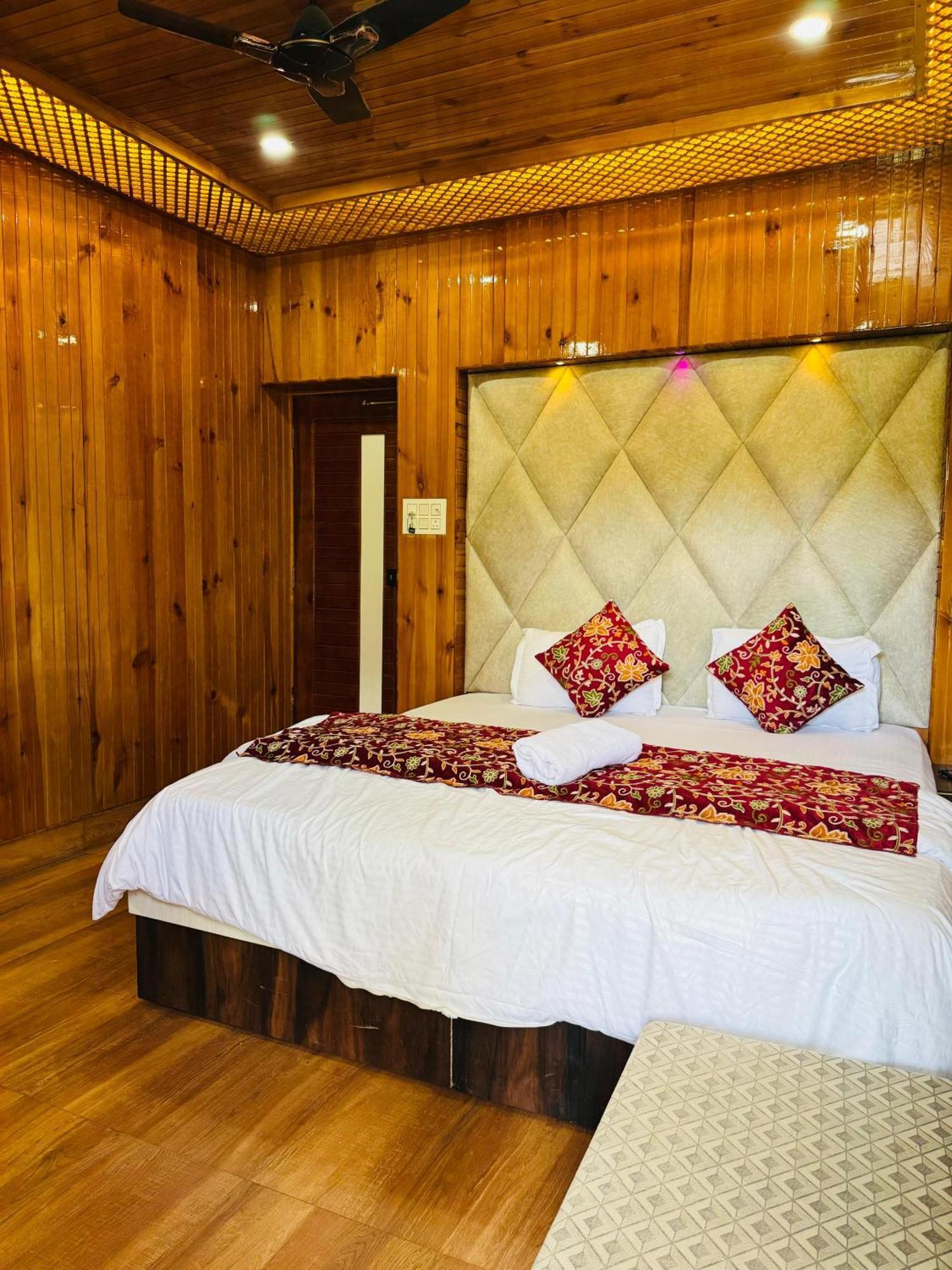Frosty Mountain Resort Pahalgām Zewnętrze zdjęcie